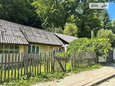Продаж частини будинку на вул. Буркут, 2 кімнати • ID 34438987