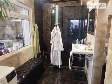 Продаж частини будинку на вул. Айвазовського, 3 кімнати • ID 33969402