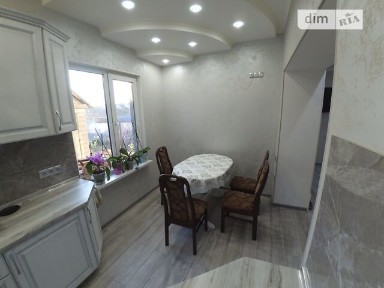 Продаж частини будинку на вул. Ювілейна, 4 кімнати • ID 32901724