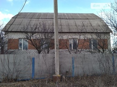 Продаж частини будинку на вул. Центральна, 4 кімнати • ID 26490308