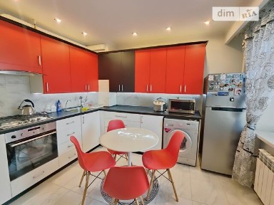Продаж 3к квартири 68 кв. м на вул. Набережна Заводська 149 • ID 34648300