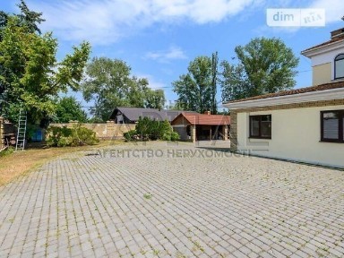 Продаж 3 поверхового будинку з ділянкою на 42 сотки, 1100 кв. м, 10 кімнат, на вул. Бродівська • ID 34770589