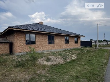 Продаж 1 поверхового дуплекса з ділянкою на 4 сотки, 85 кв. м, 4 кімнати, на вул. Березина • ID 34647880