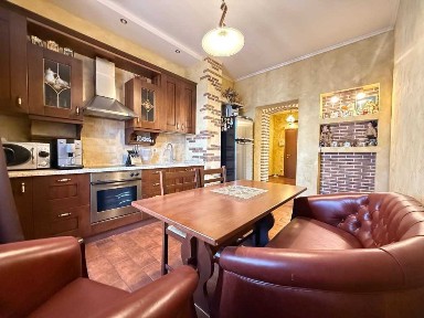 Продажа 2-комнатной квартиры 76.1 м², Урловская ул., 4А