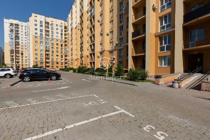Продажа 3-комнатной квартиры 86.2 м², Валерия Лобановского ул., 30в