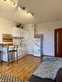 Киев, Академика Глушкова просп., 9Е