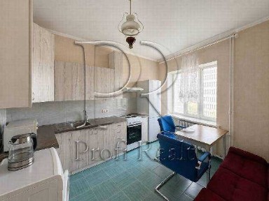 Продаж 1-кімнатної квартири 46 м², Волгоградська вул., 9А
