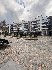 Киев, Квитки Цисык ул., 32