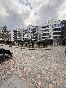 Продаж 2-кімнатної квартири 77 м², Квітки Цісик вул., 32