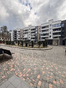 Продаж 2-кімнатної квартири 77 м², Квітки Цісик вул., 32