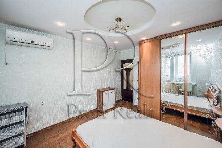Продаж 3-кімнатної квартири 77 м², Петра Болбочана вул., 4А