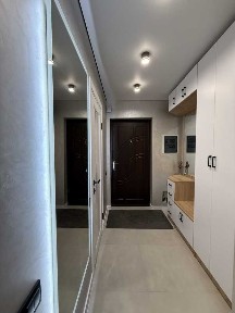 Продаж 2-кімнатної квартири 46 м², Симоненко вул., 107