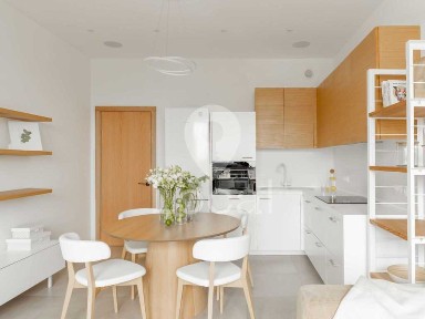 Продажа 1-комнатной квартиры 55 м², Деловая ул., 1/2