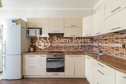 Продаж 1-кімнатної квартири 40.3 м², Володимира Наумовича вул., 4