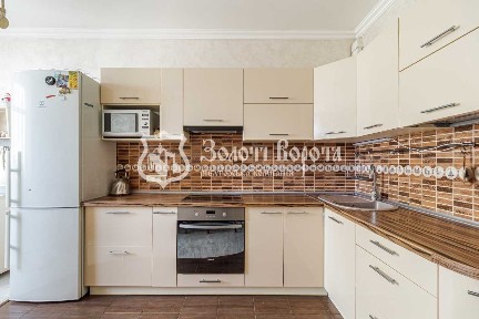 Продаж 1-кімнатної квартири 40.3 м², Володимира Наумовича вул., 4