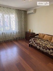 Драгоманова вулиця, мікрорайон Позняки, район Дарницький, Київ, метро Позняки, вул. Драгоманова 3А • ID 34650084
