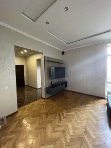 Продається квартира в Центрі