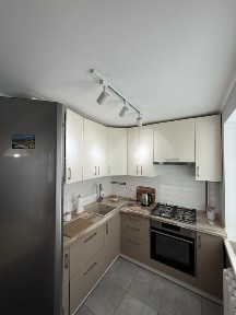 Продается 3 комнатная квартира. Отличное состояние. Славянск.