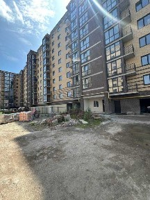 Продам 2-х кімнатну квартиру в Центрі міста, ЖК «Премʼєр»