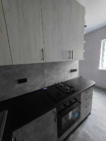 Продам 1-кімн. квартиру по вул. Грушевського