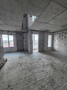 продаж дворівневої квартири в новобудові, центр міста