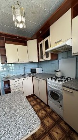 Продаж 2-кімнатної квартири на Хортицькому