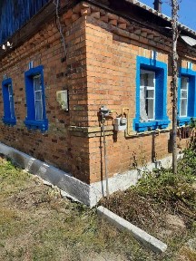 Шпилі, цегляний будинок 73 кв. м. Поруч ліс і річка