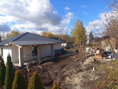 Продаж будинку 120 кв. м, ділянка 6 сотих, Підгороднє