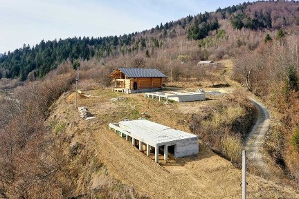 Продаж ексклюзивного будинку в горах із зрубу Східницьке ОТГ