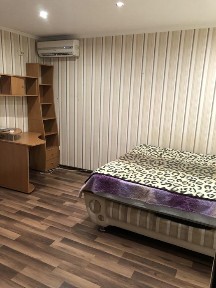 Одеса, Приморський, вулиця Олексія Вадатурського 37