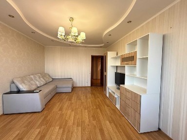 1 ком. квартиру ЖК БастмаВильямсаТаировагаз плита