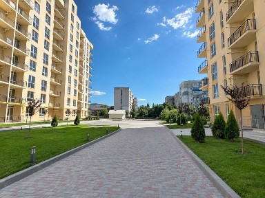 Новобудова з ремонтом без комісії для покупця
