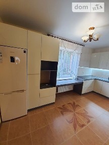 Оренда будинку на добу на вул. Анатолія Обухова, 3 кімнати, спальних місць - 6 • ID 21590247