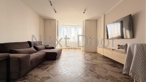 Продаж 2-кімнатної квартири 79.4 м², Василя Касіяна вул., 2/1