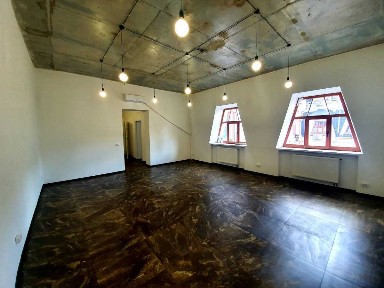 Продажа 3-комнатной квартиры 146 м², Воздвиженская ул., 22