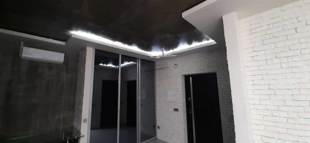 Продаж 1-кімнатної квартири 45 м², Котельникова вул., Драгоманова, 2а