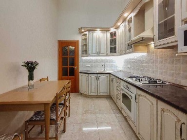 Киев, Михайловская ул., 24В