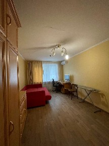 Дніпро, Надії Олексеєнко вул., 30