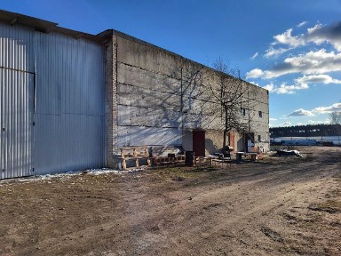Продам промисловий комплекс 1294 м², ділянка 0,97 га, КТП, орендар