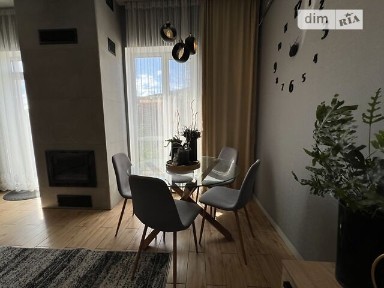 Центральна вулиця, Гостомель, вул. Центральна 11 • ID 34574240