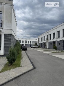 Продаж 2 поверхового таунхауса з ділянкою на 1 сотку, 68 кв. м, 3 кімнати, на вул. Польова • ID 34573100