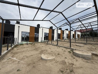 Продаж 1 поверхового таунхауса з ділянкою на 2.5 сотки, 116 кв. м, 3 кімнати, на вул. Юрія Горліса-Горського 1 • ID 34570113