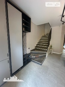 Продаж 2 поверхового таунхауса з ділянкою на 2 сотки, 143 кв. м, 4 кімнати, на вул. Данська • ID 34524251