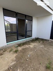 Луганська вулиця, Петропавлівська Борщагівка, вул. Луганська • ID 34524122