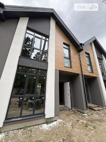 Продаж 2 поверхового таунхауса з ділянкою на 1.5 сотки, 102 кв. м, 4 кімнати, на вул. Леха Качинського 56 • ID 34485868