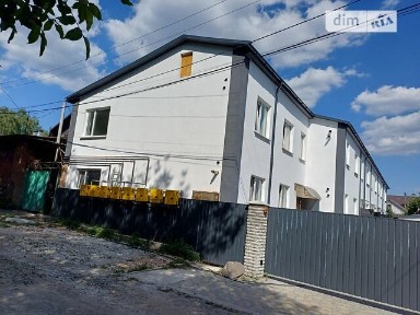 Продаж 2 поверхового таунхауса з ділянкою на 1 сотку, 91 кв. м, 3 кімнати, на пров. Євгена Сверстюка • ID 34467879