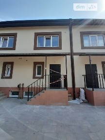 Продаж 2 поверхового таунхауса з ділянкою на 1 сотку, 116 кв. м, 2 кімнати, на вул. Садова • ID 34446708