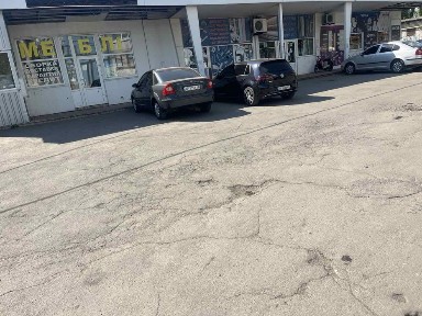 Сдам в оренду приміщення площею 120 кв. м. Синельниково вул. Мира 24А. Вода, світло, санвузол, всі комунікації.