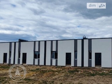 Продаж 1 поверхового таунхауса з ділянкою на 2 сотки, 63 кв. м, 2 кімнати, на вул. Кар'єрна 6 • ID 34385292