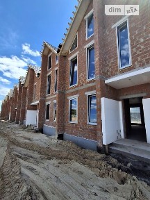 Продаж 2 поверхового таунхауса з ділянкою на 2 сотки, 113 кв. м, 4 кімнати, на вул. Прикордонна • ID 34330525